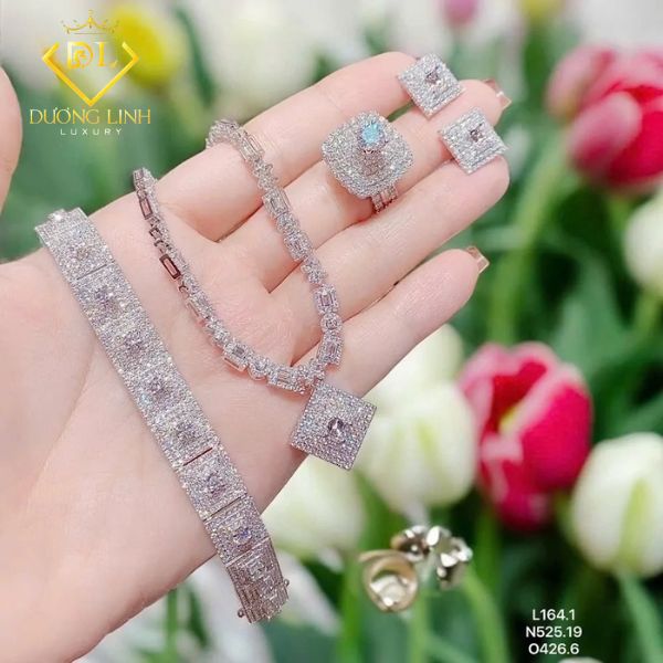 BST Trang Sưc Kim Cương 